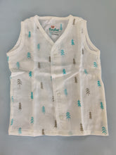 Load image into Gallery viewer, Muslin Jhabla set 1-2 years - Pine
