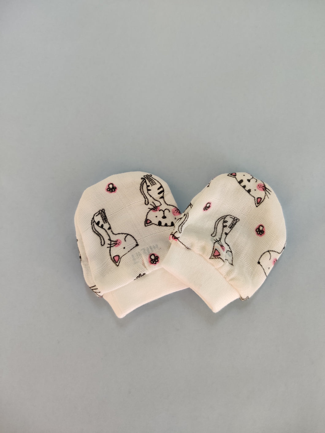 Muslin Mittens - Kitty cat